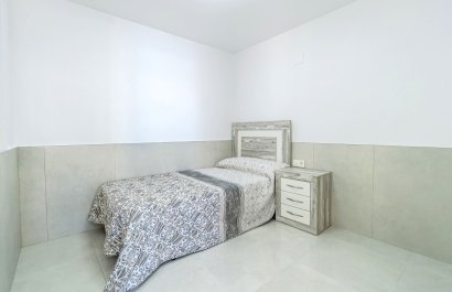 Resale - Townhouse / Duplex / Corner - Torrevieia - Torrevieja