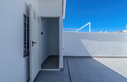 Resale - Townhouse / Duplex / Corner - Torrevieia - Torrevieja