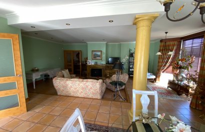Reventa - Villa - Elda