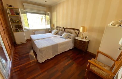 Reventa - Villa - Elda