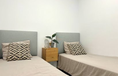 Resale - Apartment / flat - Torrevieia - Playa del Cura