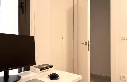 Resale - Apartment / flat - Torrevieia - Playa del Cura