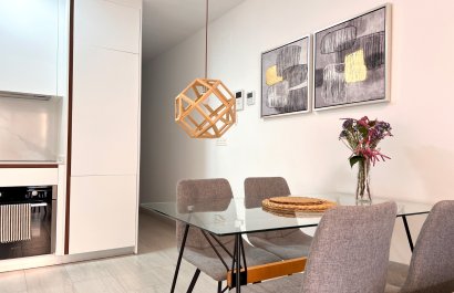 Resale - Apartment / flat - Torrevieia - Playa del Cura