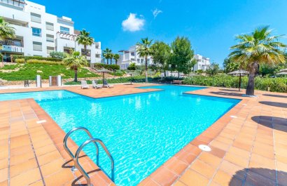 Resale - Apartment / flat - Orihuela Costa - Las Colinas golf