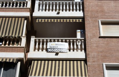 Resale - Apartment / flat - Guardamar del Segura