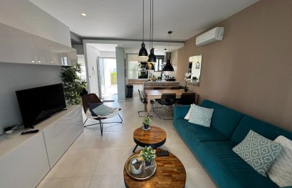 Resale - Apartment / flat - Orihuela Costa - Los Altos