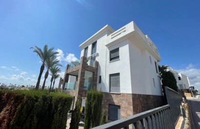 Resale - Apartment / flat - Orihuela Costa - Las Ramblas