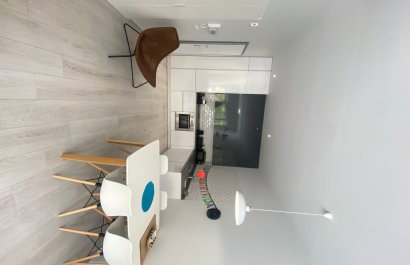 Resale - Apartment / flat - Orihuela Costa - Villamartín