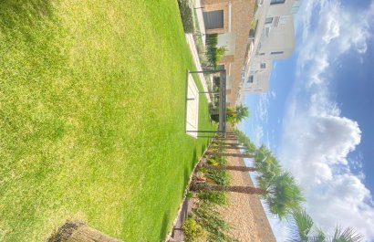 Resale - Apartment / flat - Orihuela Costa - Villamartín