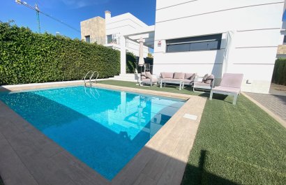 Resale - Villa - Ciudad Quesada - Doña Pepa