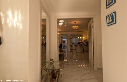 Resale - Townhouse / Duplex / Corner - Torrevieia - El Acequión - Los Náufragos