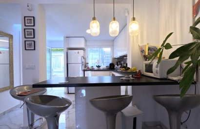 Resale - Townhouse / Duplex / Corner - Torrevieia - El Acequión - Los Náufragos