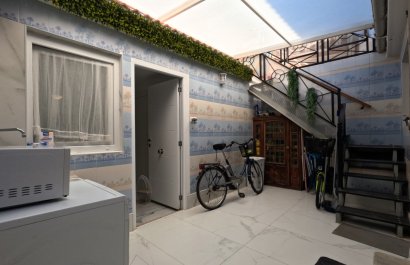 Resale - Townhouse / Duplex / Corner - Torrevieia - El Acequión - Los Náufragos