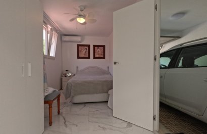 Resale - Townhouse / Duplex / Corner - Torrevieia - El Acequión - Los Náufragos