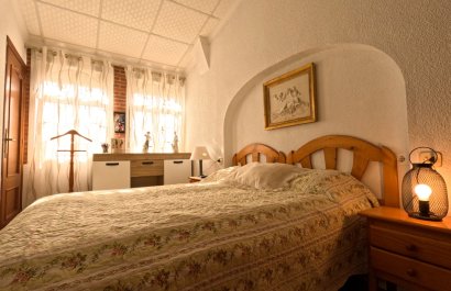 Resale - Townhouse / Duplex / Corner - Torrevieia - El Acequión - Los Náufragos