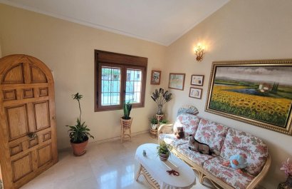 Resale - Villa - Torrevieia - Aguas Nuevas