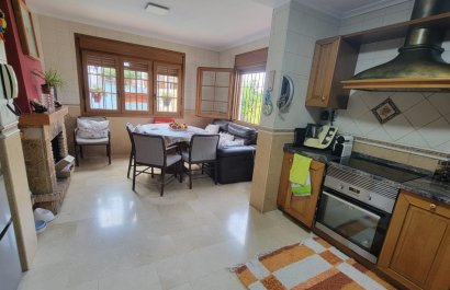 Resale - Villa - Torrevieia - Aguas Nuevas