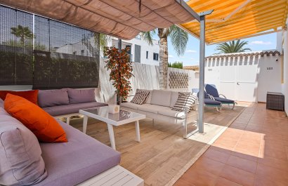 Resale - Villa - Torre de la Horadada - Pueblo Latino