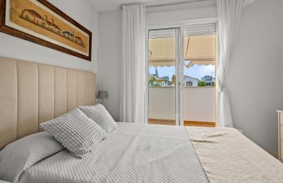 Resale - Villa - Torre de la Horadada - Pueblo Latino