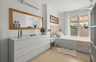 Resale - Villa - Torre de la Horadada - Pueblo Latino