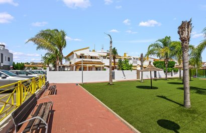 Resale - Villa - Torre de la Horadada - Pueblo Latino