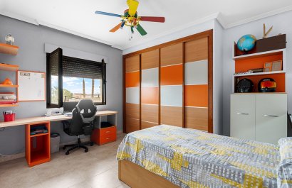 Resale - Villa - Alicante - Rebolledo