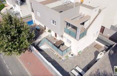 Resale - Villa - Torrevieia - Torrevieja