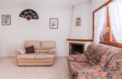 Resale - Townhouse / Duplex / Corner - Orihuela Costa - Playa Flamenca