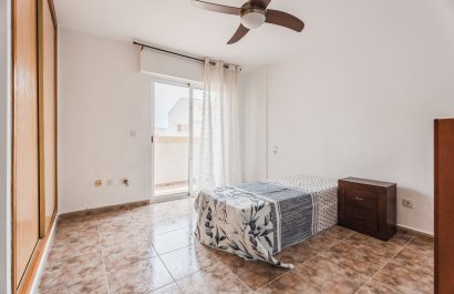 Resale - Townhouse / Duplex / Corner - Orihuela Costa - Los Altos