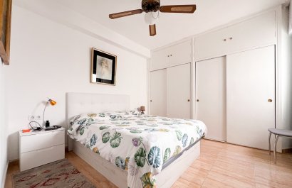 Resale - Apartment / flat - Alicante - Center