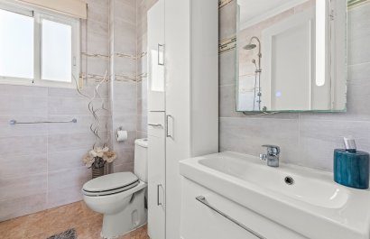 Resale - Villa - Orihuela Costa - Playa Flamenca