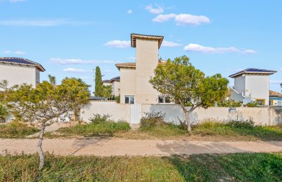 Resale - Villa - Orihuela Costa - Playa Flamenca