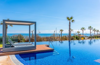 Resale - Apartment / flat - Torrevieia - Punta Prima