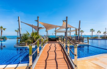 Resale - Apartment / flat - Torrevieia - Punta Prima