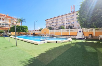 Reventa - Townhouse / Duplex - Los Alcázares