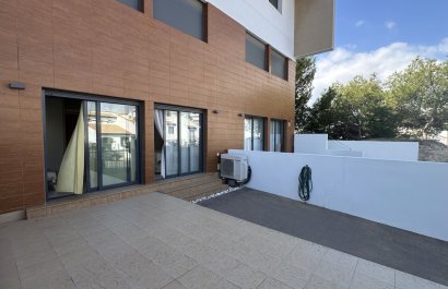 Resale - Apartment / flat - Orihuela Costa - Villamartín