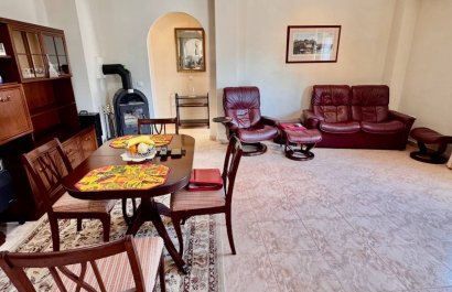 Resale - Villa - Benferri