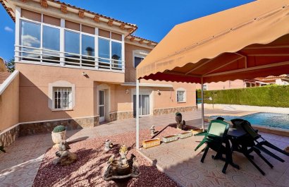 Resale - Villa - Benferri