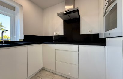 Resale - Apartment / flat - Torrevieia - Los Balcones