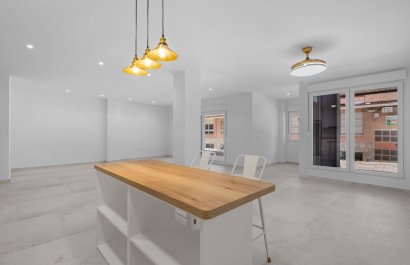 Resale - Apartment / flat - Torrevieia - El Acequión - Los Náufragos