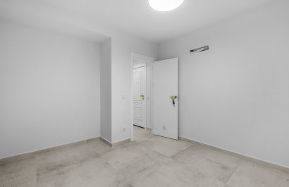 Resale - Apartment / flat - Torrevieia - El Acequión - Los Náufragos