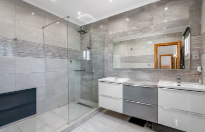 Reventa - Villa - Elche