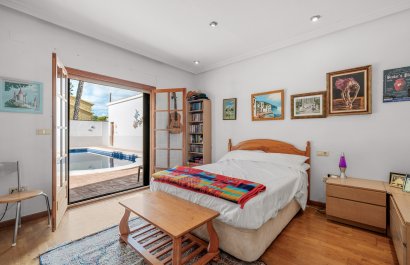 Reventa - Villa - Elche