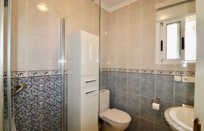 Resale - Villa - Guardamar del Segura - El Raso