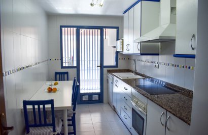 Resale - Apartment / flat - Finestrat - Cala de Finestrat