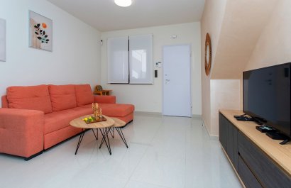 Resale - Apartment / flat - Los Balcones - Torrevieja