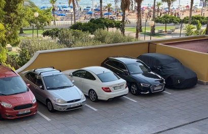 Resale - Apartment / flat - Benidorm - 1ª Linea