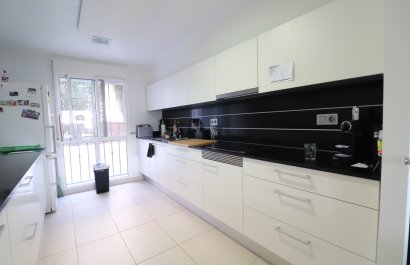 Resale - Townhouse / Duplex / Corner - Benijofar