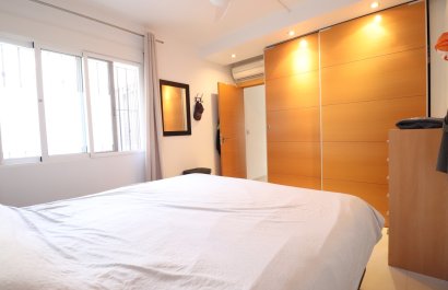 Resale - Townhouse / Duplex / Corner - Benijofar