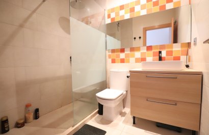 Resale - Townhouse / Duplex / Corner - Benijofar